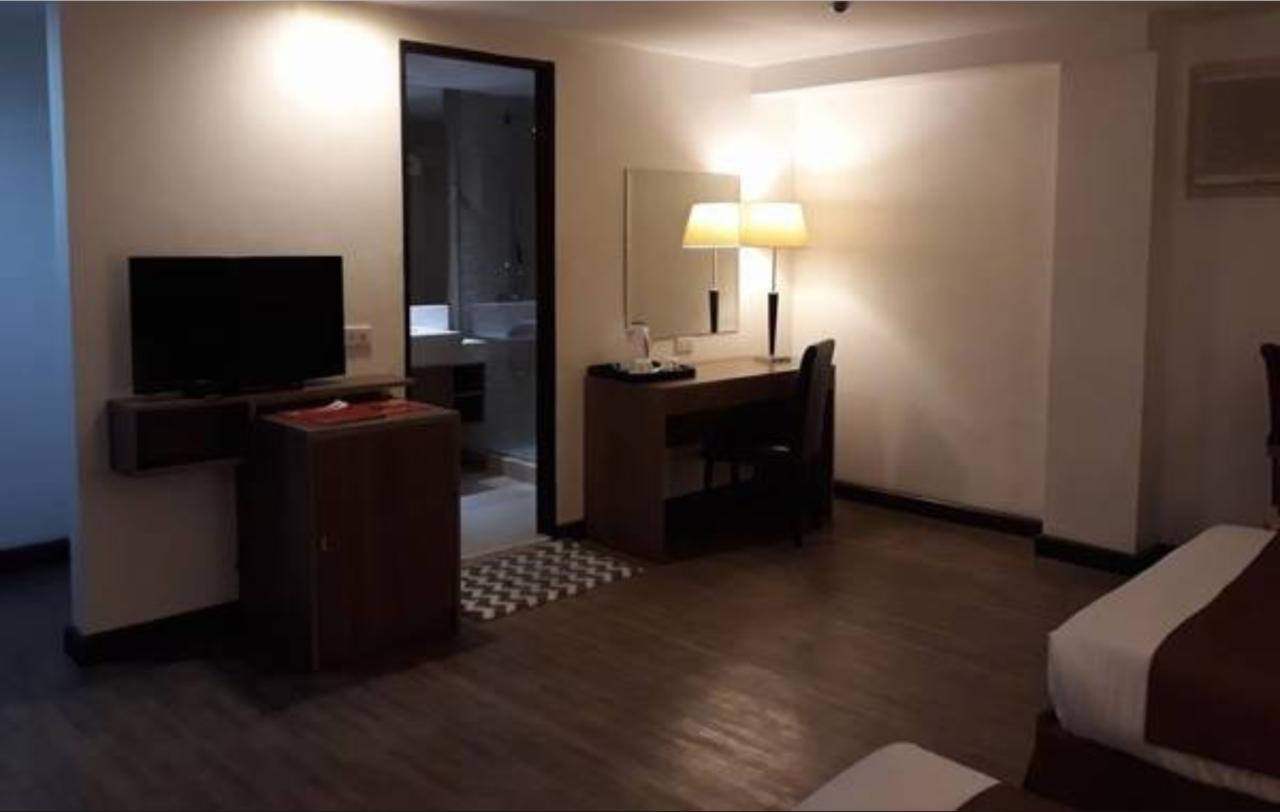 Tyche Boutique Hotel Legazpi Buitenkant foto