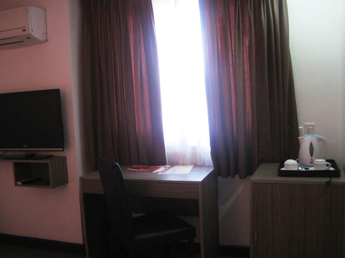 Tyche Boutique Hotel Legazpi Buitenkant foto