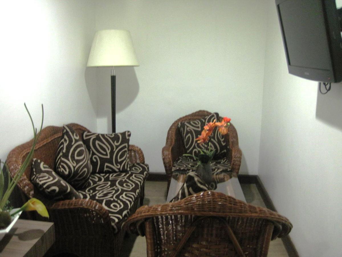 Tyche Boutique Hotel Legazpi Buitenkant foto